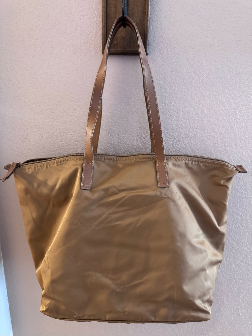 Everlane Camel Tote Bag with Brown Handles - Classic Everyday Carry